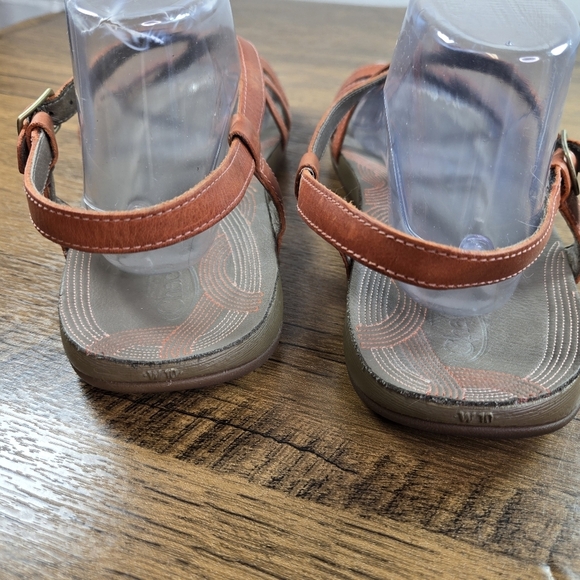 Chaco Dorra Burnt Orange Leather Strappy Sandals - Picture 5 of 9